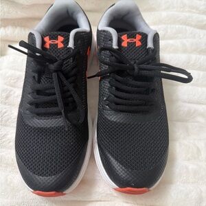 Under Armour Surge 3 running shoes Boys/unisex